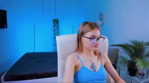 summerdiana @ myfreecams on 20240123