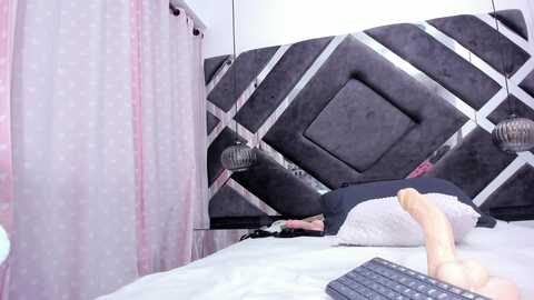 Media: violeta_aroca Myfreecams Invalid Date