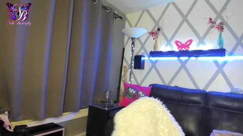 Media: nikibutterfly Myfreecams Invalid Date