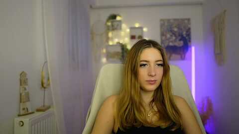 Media: tina_nappi18 Myfreecams Invalid Date