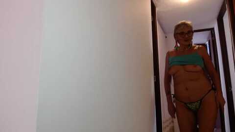 estelamaris @ myfreecams on 20240126