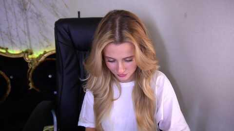 Media: petitelexy Myfreecams Invalid Date