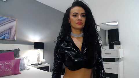 sophiejoulia @ myfreecams on 20240126