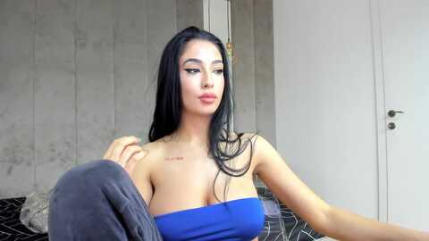 Media: awesomejolie Myfreecams Invalid Date