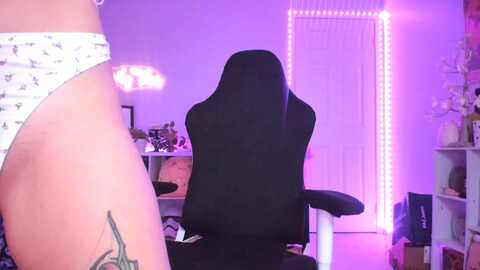 Media: emilytokes Myfreecams Invalid Date