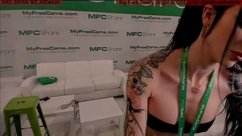Media: kasarawood Myfreecams Invalid Date