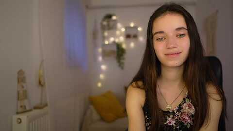 Media: gia_paige18 Myfreecams Invalid Date