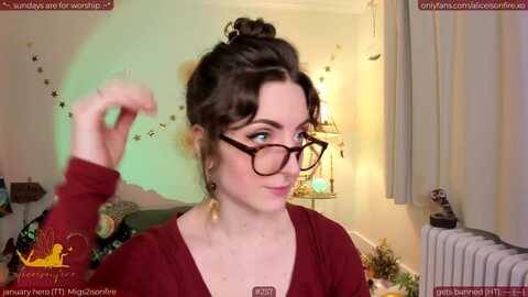 Media: aliceisonfire Myfreecams Invalid Date
