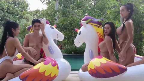Media: evelinarosse Myfreecams Invalid Date