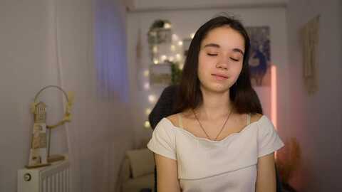 Media: gia_paige18 Myfreecams Invalid Date