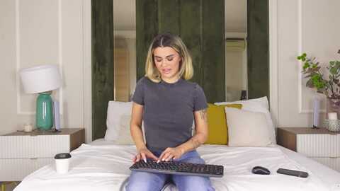 Media: savagemonica Myfreecams Invalid Date