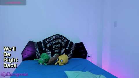 Media: hallucigenia1 Myfreecams Invalid Date
