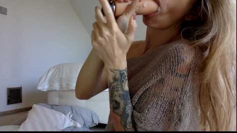Media: oliviepaige Myfreecams Invalid Date