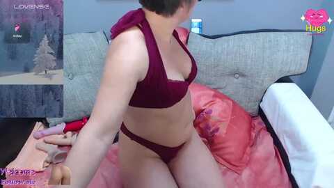 Media: sexynicolle29 Myfreecams Invalid Date