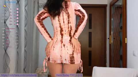Media: bonnbon_ Myfreecams Invalid Date