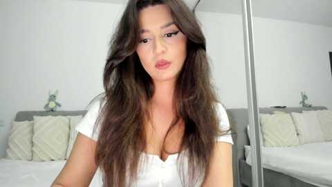 Media: eve___ Myfreecams Invalid Date