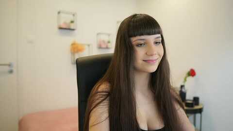 Media: evelyncage_ Myfreecams Invalid Date