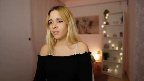 Media: katie_kush18 Myfreecams Invalid Date
