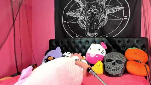 evilyn666 @ myfreecams on 20240204
