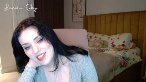 larah_sky @ myfreecams on 20240204