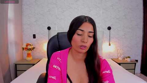 Media: hanna_milano Myfreecams Invalid Date