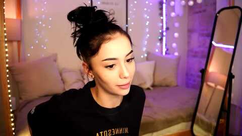 Media: naomii18 Myfreecams Invalid Date