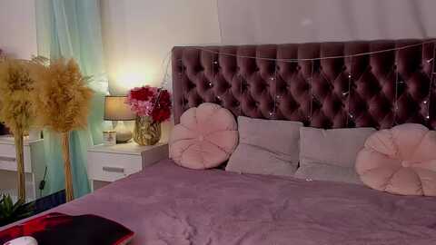 ellamyerss @ myfreecams on 20240206