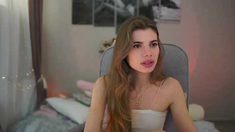 Media: rileyreid_18 Myfreecams Invalid Date