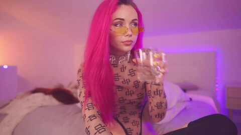 Media: sarah_pink Myfreecams Invalid Date