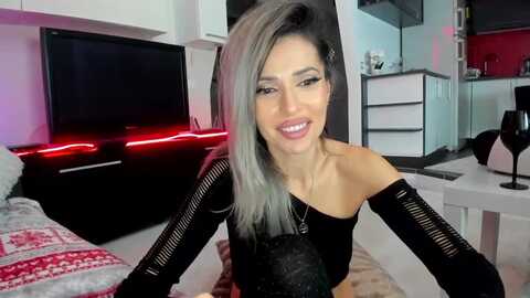 Media: smileytinaa Myfreecams Invalid Date