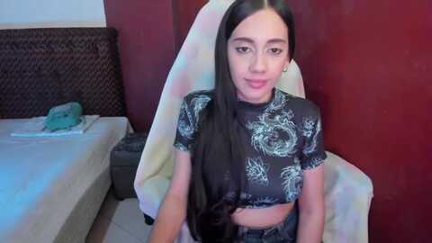 evi3_ @ myfreecams on 20240208