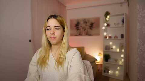 Media: katie_kush18 Myfreecams Invalid Date