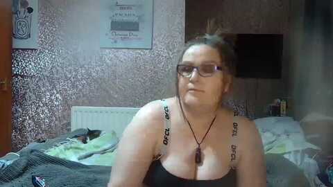 Media: yummymummy39 Myfreecams Invalid Date