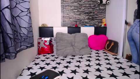 alesiaamor @ myfreecams on 20240211