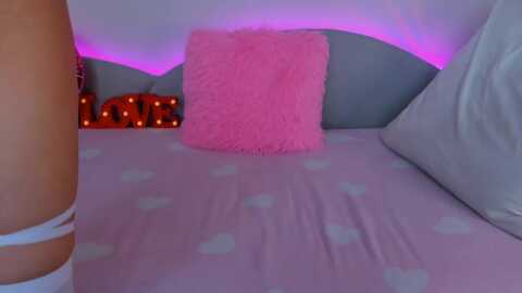 misslola__ @ myfreecams on 20240211