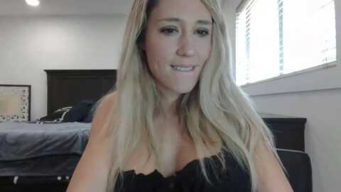 Media: blondmilf92 Myfreecams Invalid Date