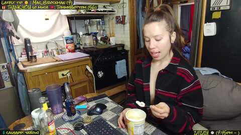 babybooo @ myfreecams on 20240213