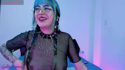 Media: hallucigenia1 Myfreecams Invalid Date