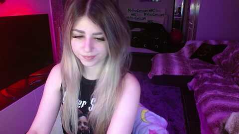 Media: serafina Myfreecams Invalid Date