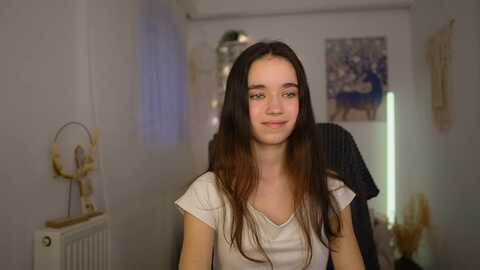 Media: gia_paige18 Myfreecams Invalid Date