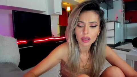 Media: smileytinaa Myfreecams Invalid Date