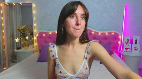 Media: arianapetite Myfreecams Invalid Date