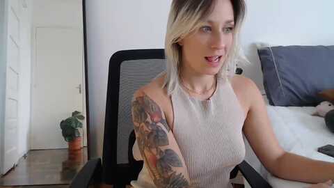 Media: demmetria Myfreecams Invalid Date