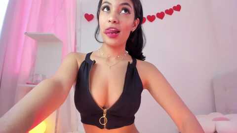 Media: sweetmoon1 Myfreecams Invalid Date