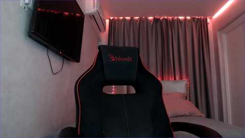 Media: tripleprinces Myfreecams Invalid Date
