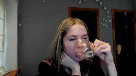 Media: kate_lewiss Myfreecams Invalid Date