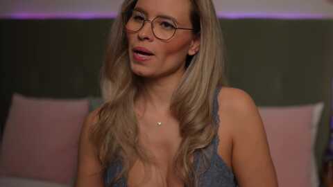 Media: brandywhite Myfreecams Invalid Date