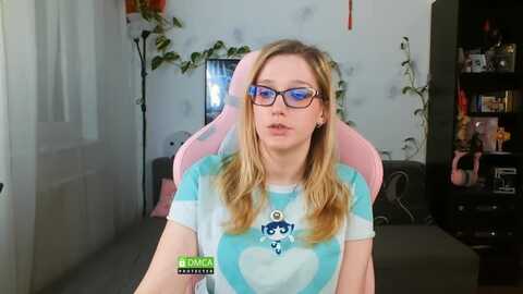 Media: monicmoon18 Myfreecams Invalid Date