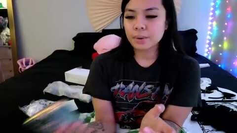 Media: dolllface Myfreecams Invalid Date