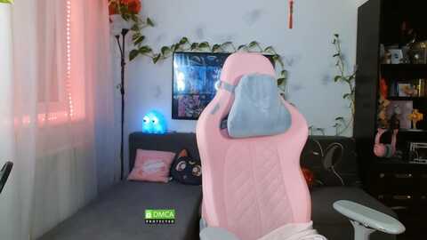 Media: monicmoon18 Myfreecams Invalid Date
